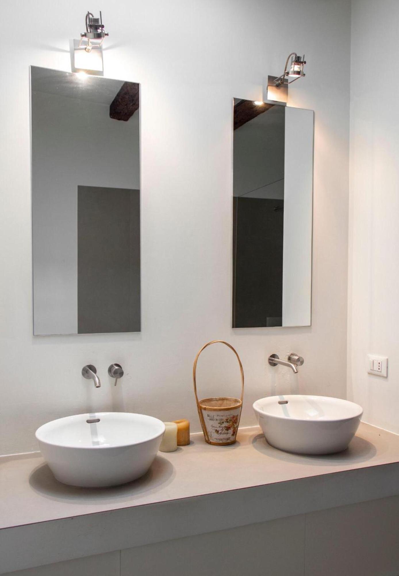 Ca Farnese, Beautiful Big Apartment In Trad Area Apartamento