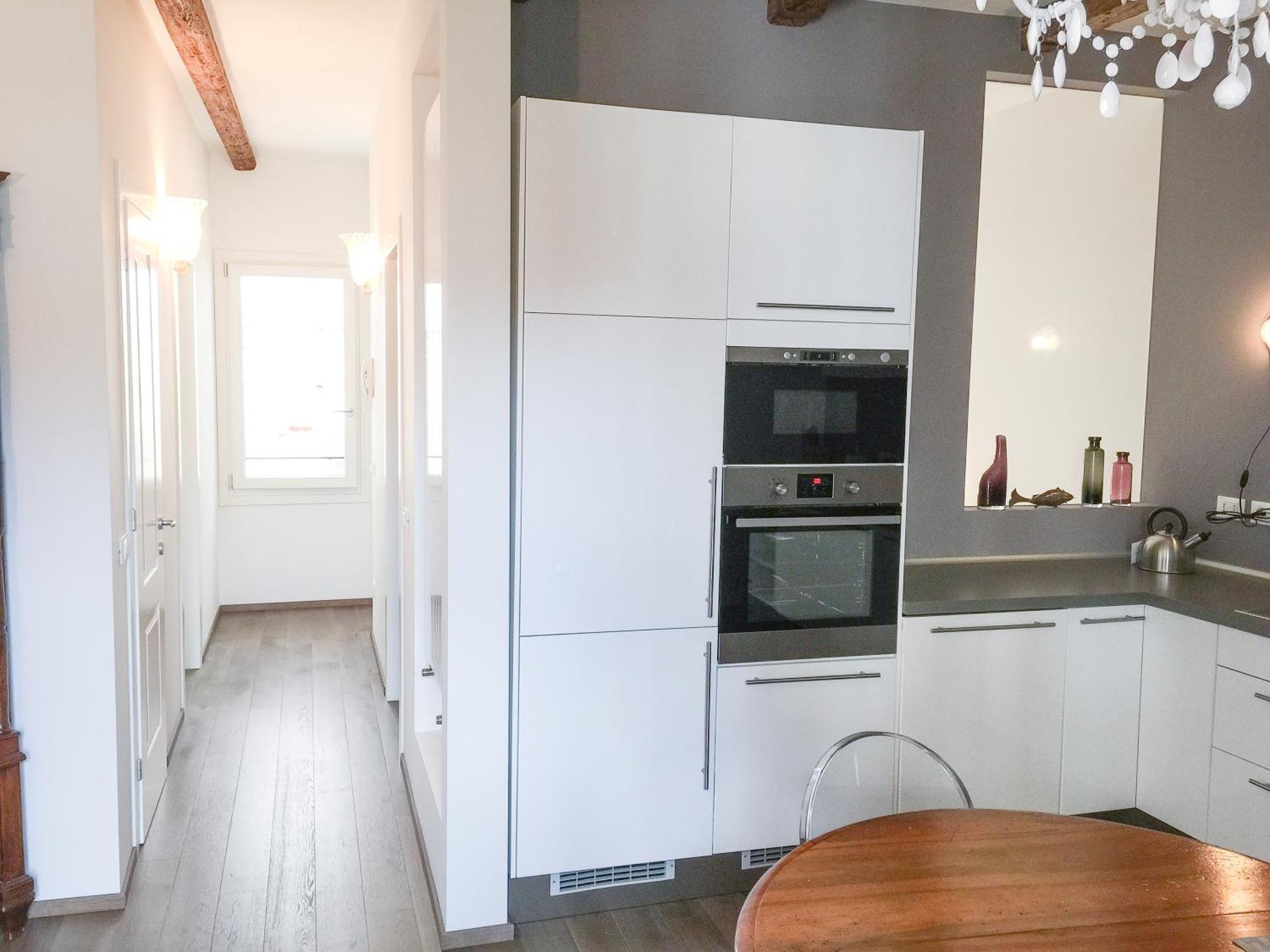 Apartamento Ca Farnese, Beautiful Big Apartment In Trad Area